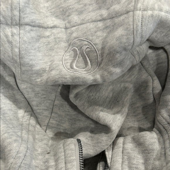 lululemon scuba full zip hoodie in heathered grey color - Picture 3 of 5
